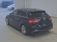 Audi A3 лот № 1826 оценка 4.5  с аукциона в Японии 1