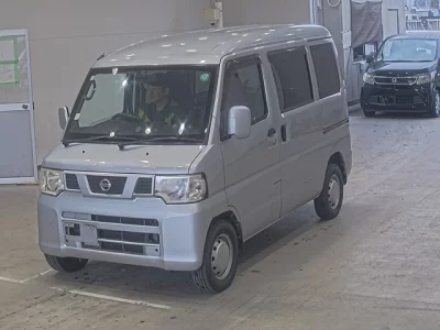 Nissan NV100 CLIPPER