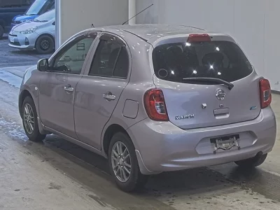 Nissan March