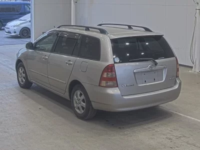 Toyota COROLLA FIELDER  с аукциона в Японии