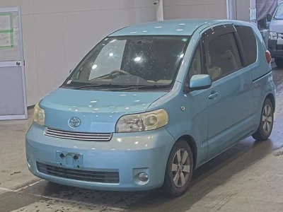 Toyota PORTE  с аукциона в Японии