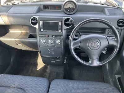 Toyota bB