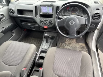 Nissan AD