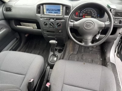 Toyota SUCCEED  с аукциона в Японии