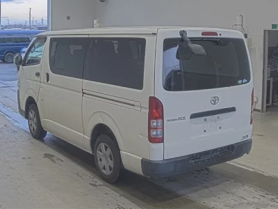 Toyota RegiusAce