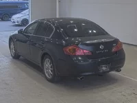 Nissan SKYLINE лот № 16 оценка 3.5  с аукциона в Японии 1