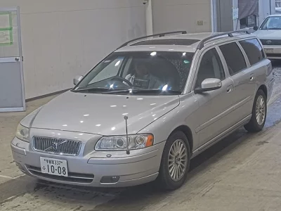 Volvo V70  с аукциона в Японии