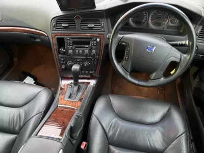 Volvo V70  с аукциона в Японии