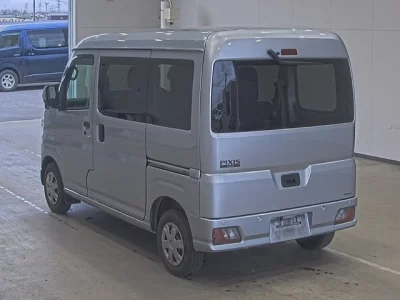 Toyota PIXIS VAN  с аукциона в Японии