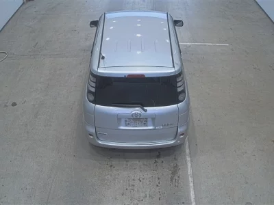 Toyota SIENTA  с аукциона в Японии