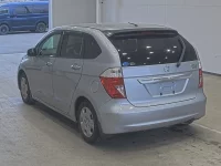 Honda EDIX лот № 4061 оценка 3  с аукциона в Японии 1