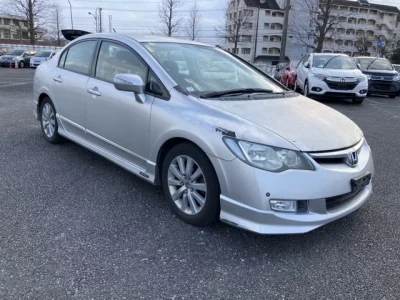 Honda CIVIC HYBRID  с аукциона в Японии