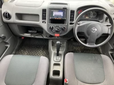 Nissan AD