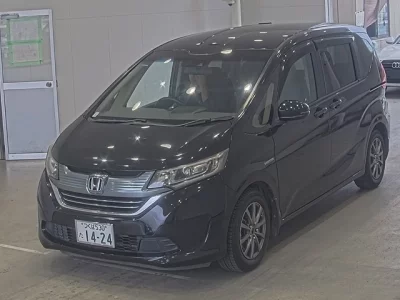 Honda FREED  с аукциона в Японии