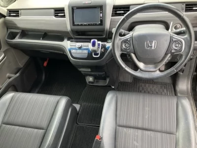 Honda FREED  с аукциона в Японии