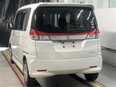 Suzuki Solio