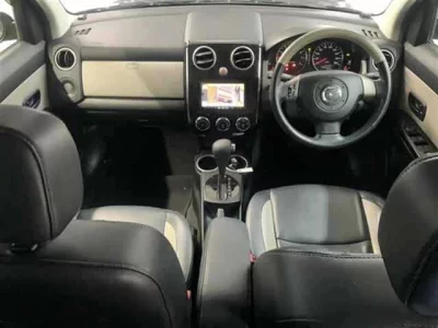 Mazda Verisa