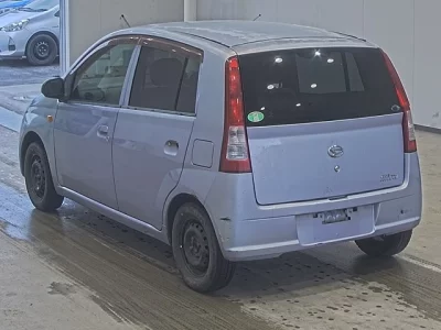 Daihatsu MIRA  с аукциона в Японии