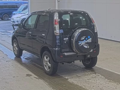 Daihatsu TERIOS KID