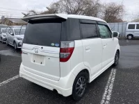 Honda ZEST лот № 325 оценка 3.5  с аукциона в Японии 1