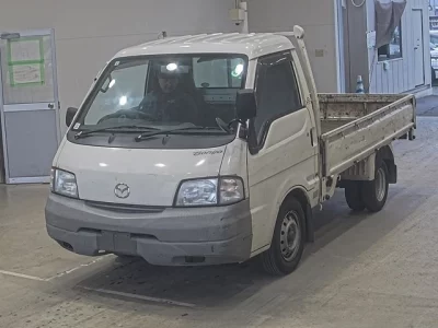 Mazda BONGO  с аукциона в Японии
