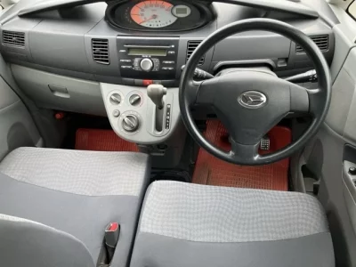 Daihatsu MOVE  с аукциона в Японии