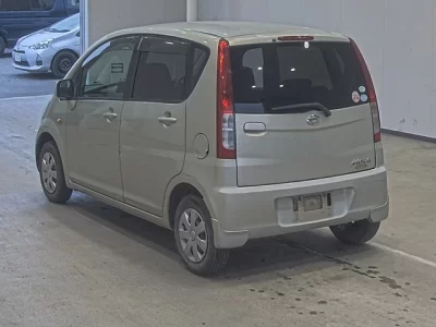 Daihatsu MOVE  с аукциона в Японии
