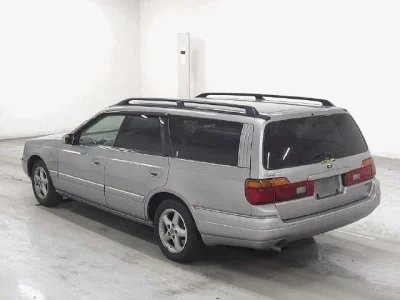 Nissan Stagea