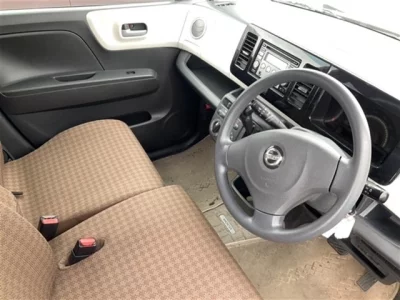 Nissan MOCO  с аукциона в Японии