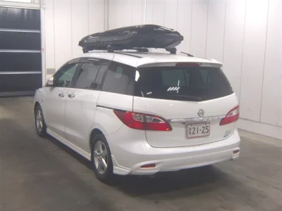 Nissan LAFESTA