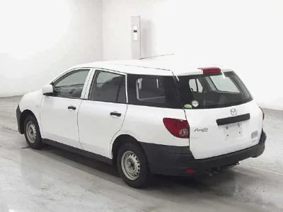 Mazda Familia S-Wagon