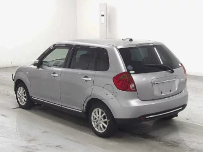 Mazda Verisa