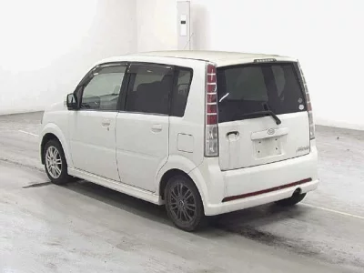 Daihatsu MOVE  с аукциона в Японии