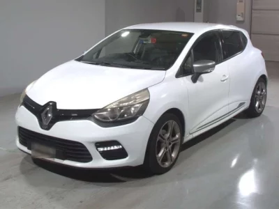 Renault LUTECIA  с аукциона в Японии