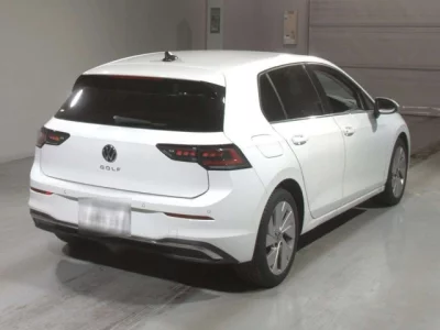 Volkswagen Golf  с аукциона в Японии