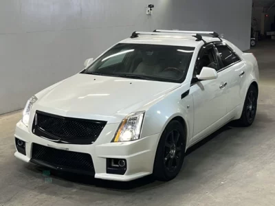 GM CADILLAC CTS  с аукциона в Японии