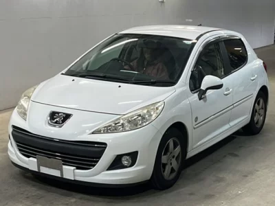 Peugeot 207  с аукциона в Японии