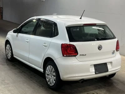 Volkswagen Polo  с аукциона в Японии