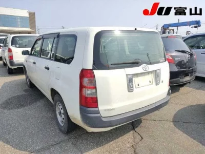 Toyota Succeed