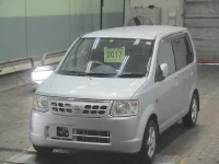 Nissan OTTI лот № 2017 оценка 3.5  с аукциона в Японии 2