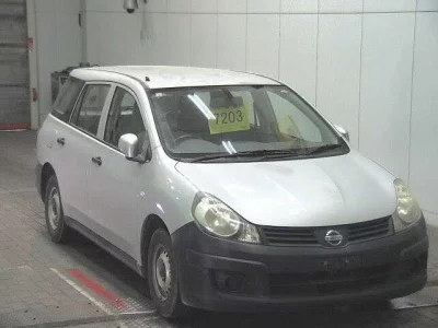 Nissan AD
