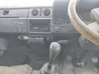 Toyota HIACE TRUCK лот № 8050 оценка 3  с аукциона в Японии 4