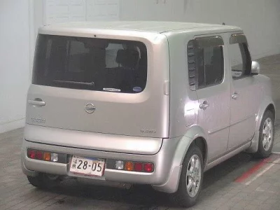Nissan CUBE  с аукциона в Японии