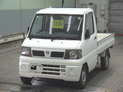 Nissan CLIPPER TRUCK  с аукциона в Японии