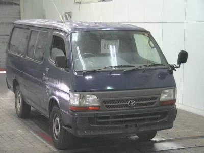 Toyota HiAce Van
