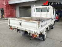 Toyota DYNA лот № 7007 оценка R  с аукциона в Японии 4