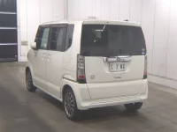 Honda N BOX лот № 1014 оценка R  с аукциона в Японии 1