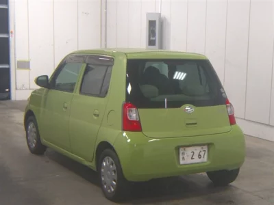 Daihatsu Esse