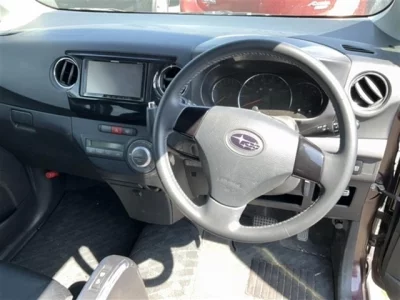 Subaru Lucra