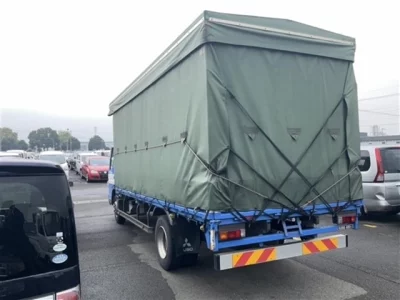 Mitsubishi Fuso Canter